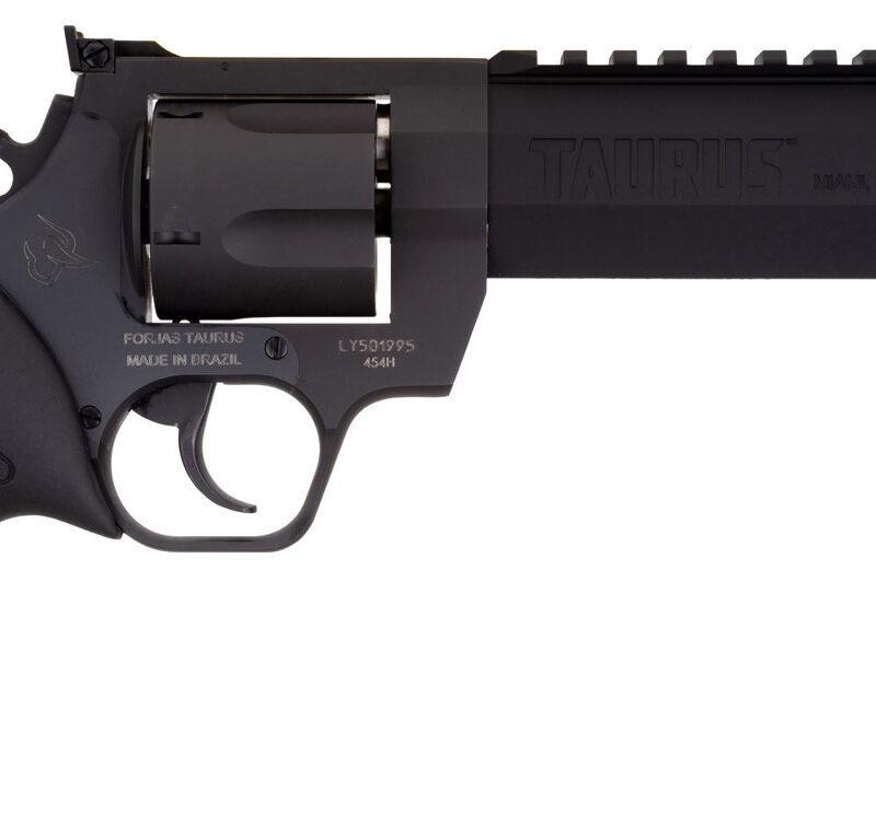 Taurus 2454061RH Raging Hunter  454 Casull 5rd 6.75" Matte Black Oxide Steel Black Rubber with Integrated Red Cushion Insert Grip