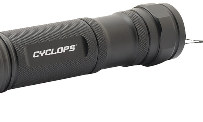 Cyclops CYCFLS700 Steropes 700  Black Anodized 400/700 Lumens  White Cree LED
