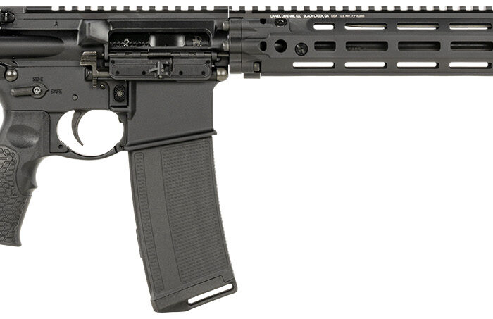 Daniel Defense 0219110613047 M4A1 RIII 5.56x45mm NATO 14.50" 30+1, Black, OEM Stock & Grip, 12.50" M-Lok Handgaurd, Ambi Controls, Pinned & Welded Flash Hider