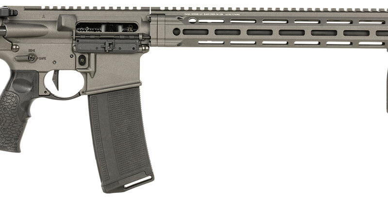 Daniel Defense 0212810739047 DDM4 V7 Pro 5.56x45mm NATO 18" 30+1, Cobalt Rec, Black OEM Overmolded Stock & Grip, Geissele Trigger