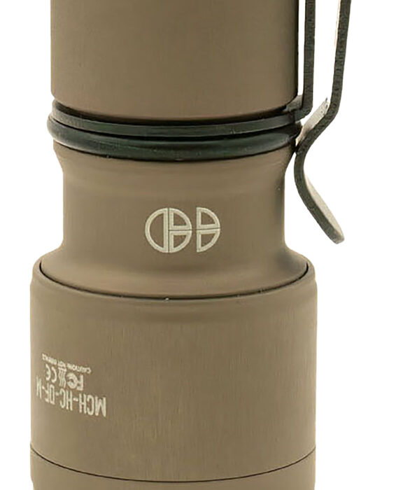 Cloud Defensive CD2007HCDFP350FDE MCH-HC Micro Dual Fuel Flat Dark Earth 800 Lumens White LED