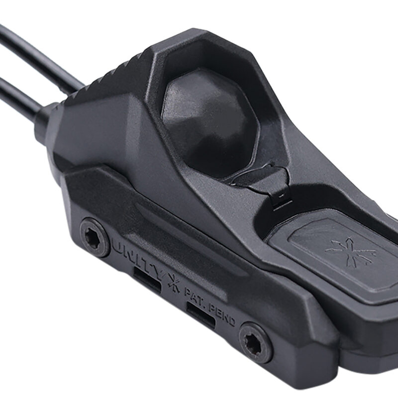 Unity Tactical LLC AXNSSI7B Axon  Sync  Black Surefire/Crane Laser