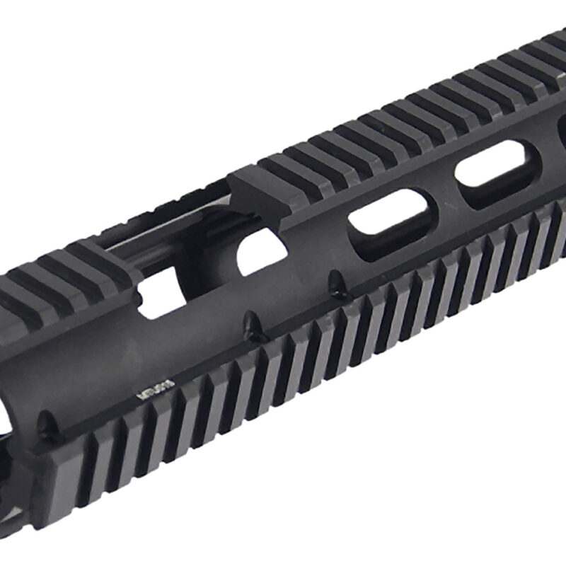 UTG MTU015         AR15 DROP-IN QUAD RAIL HANDGRD