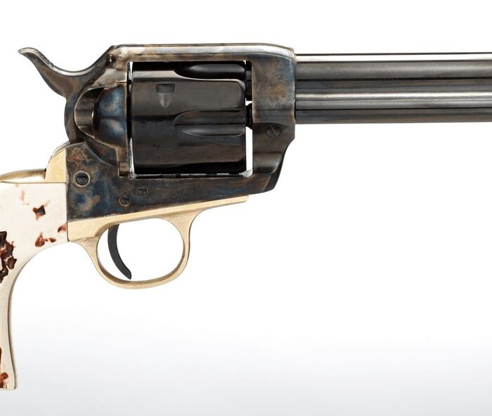 TAYLOR'S & COMPANY CATTLEMAN 357MAG BL/STAG 5.5"