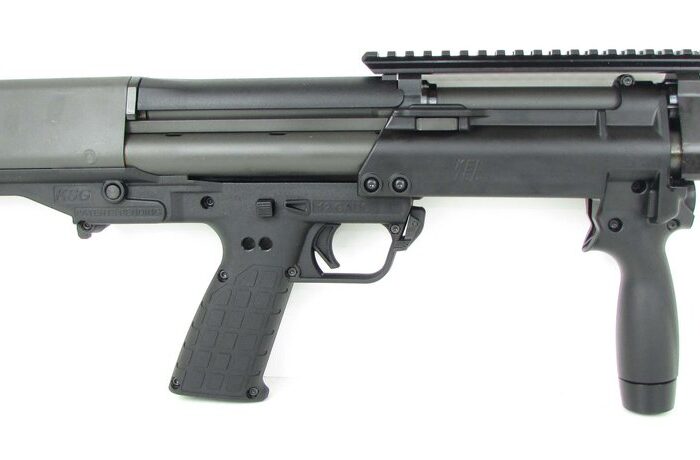 KSG COMPACT 18.5" BRL 2-3/4" 12GA W/GRIP LIGHT BLACK