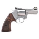 Taurus 692 Executive Grade Handgun .357 Mag/.38 Spl /9mm Luger 5rd Capacity(2 Cylinders) 3" Barrel Stainless Steel Frame 1 https3A2F2Fmedia.chattanoogashooting.com2Fimages2Fproduct2FTX2692EX392FTX2692EX391